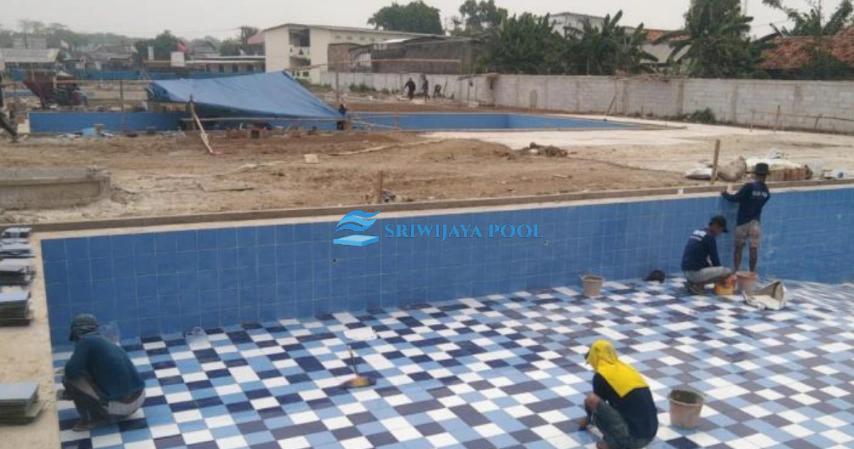 Layanan Kontraktor Kolam Renang Padang Terpercaya