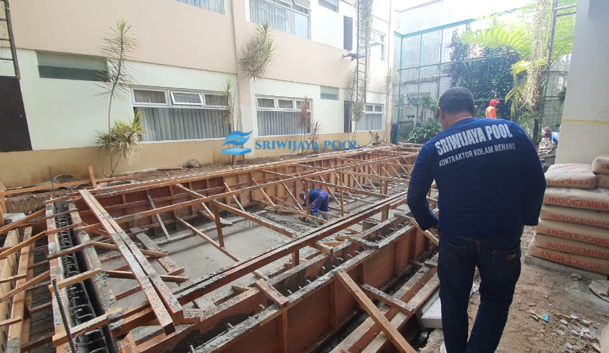 Perbedaan In-Ground Pool dan Above Ground Pool